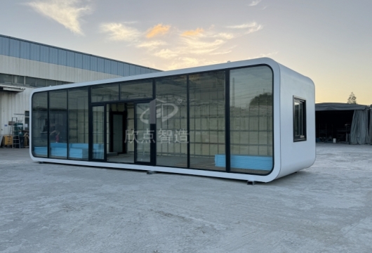 11.65m*3.5m*3m高的蘋(píng)果艙，裝車(chē)發(fā)往臺(tái)灣